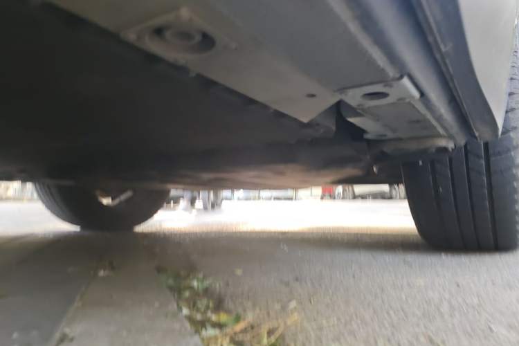 Used Nio ES6 2020 600 km Sport Edition Chassis Rear Left