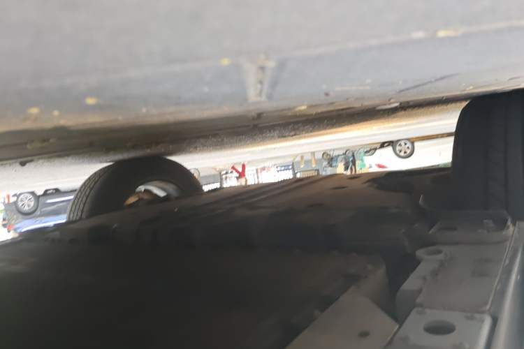 Used Nio ES6 2020 600 km Sport Edition Chassis Rear Right