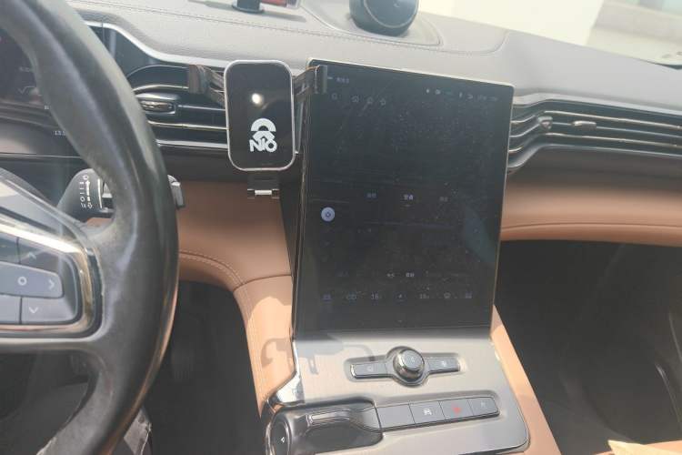 Used Nio ES6 2020 600 km Sport Edition Audio And AC Panel