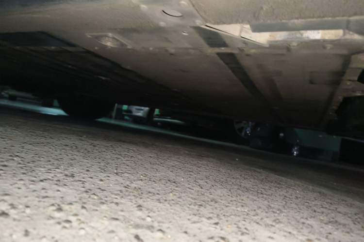 Used Nio ES6 2020 600 km Sport Edition Chassis Rear Left