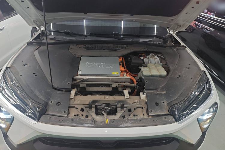Used Nio ES6 2020 430KM Performance Version Engine Bay