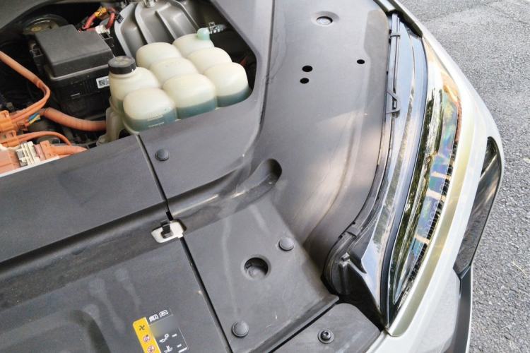 Used Nio ES6 2020 430KM Performance Version Engine Bay Left