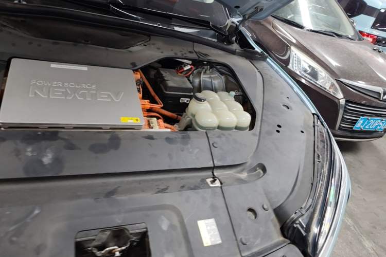 Used Nio ES6 2020 420 km Sport Edition Engine Bay Left