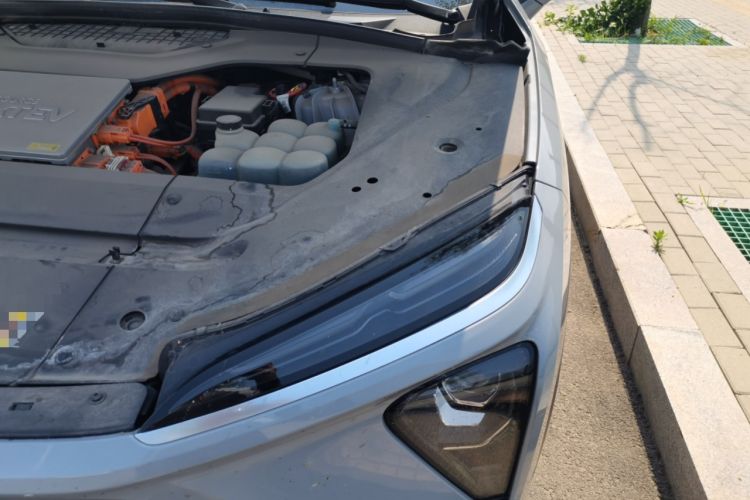 Used Nio ES6 2020 600 km Sport Edition Engine Bay Left