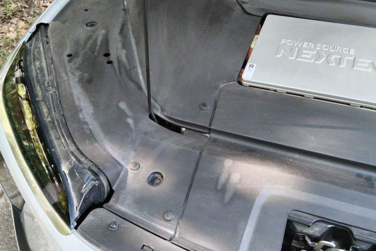 Used Nio ES6 2020 430KM Performance Version Engine Bay Right
