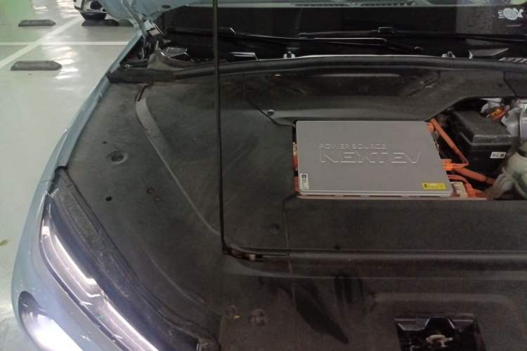 Used Nio ES6 2020 610 km Performance Version Engine Bay Right