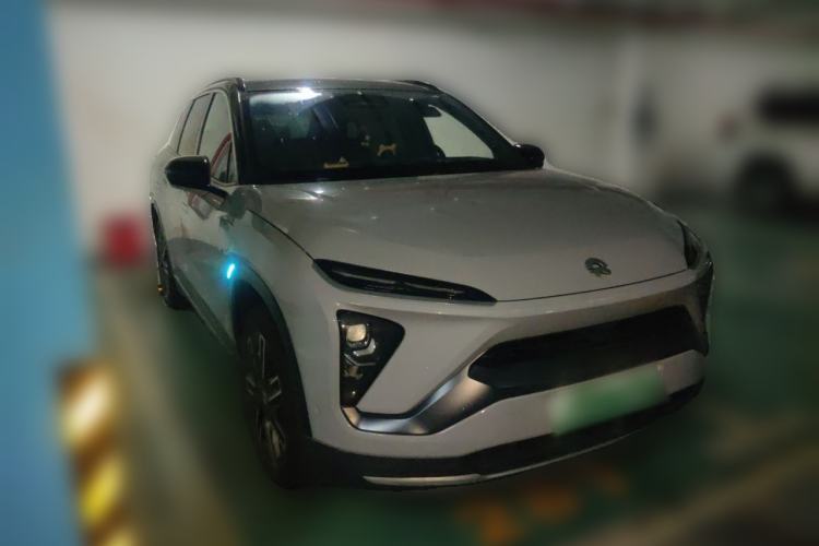 Used Nio ES6 2020 430KM Performance Version Front Right 45 Deg