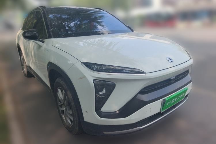 Used Nio ES6 2020 610 km Performance Version Front Right 45 Deg