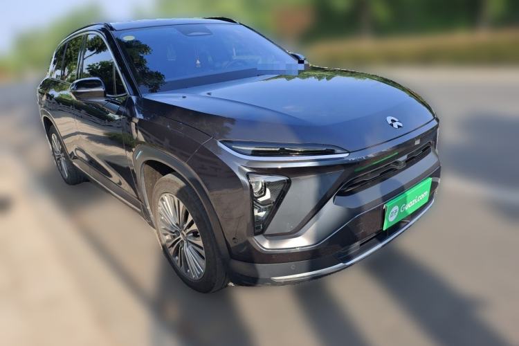 Used Nio ES6 2020 610 km Performance Version Front Right 45 Deg