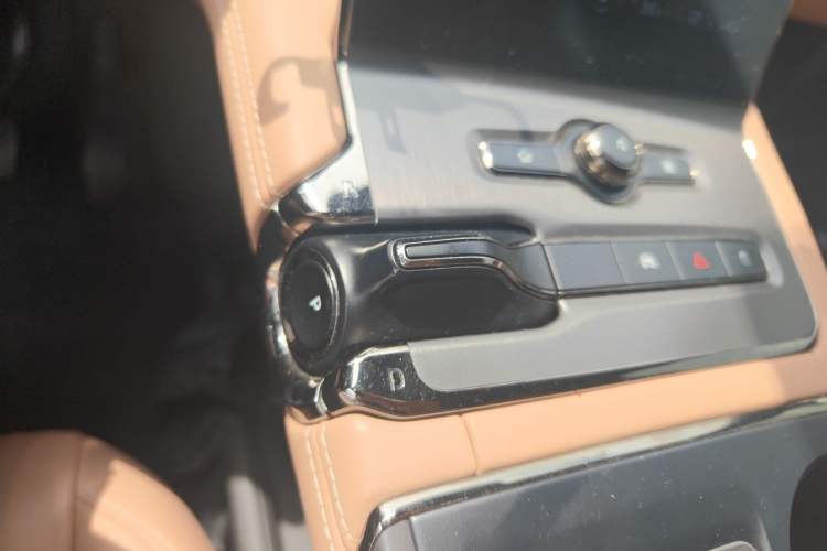 Used Nio ES6 2020 600 km Sport Edition Gear Lever