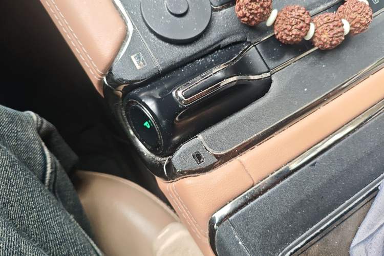 Used Nio ES6 2020 420 km Sport Edition Gear Lever