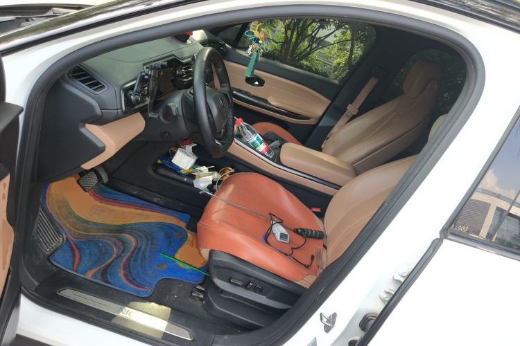 Used Nio ES6 2020 610 km Performance Version Left Front Seat