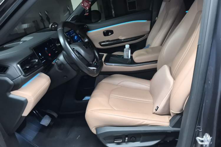 Used Nio ES6 2020 610 km Performance Version Left Front Seat