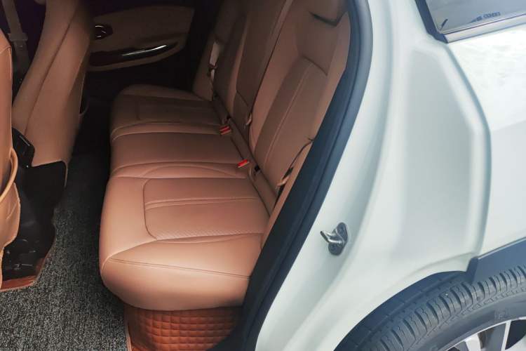 Used Nio ES6 2020 420 km Sport Edition Left Rear Seat