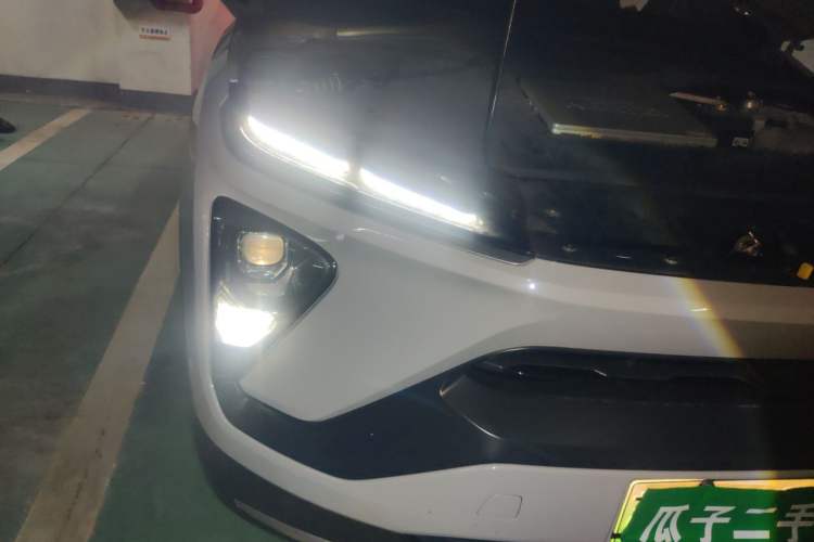 Used Nio ES6 2020 430KM Performance Version Right Front Headlight