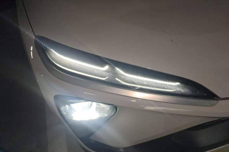 Used Nio ES6 2020 420 km Sport Edition Right Front Headlight
