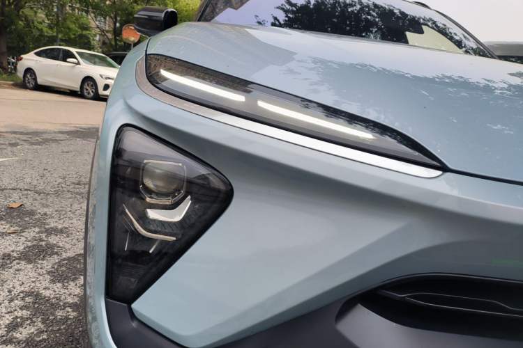 Used Nio ES6 2020 600 km Sport Edition Right Front Headlight