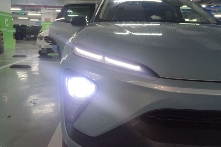 Used Nio ES6 2020 610 km Performance Version Right Front Headlight