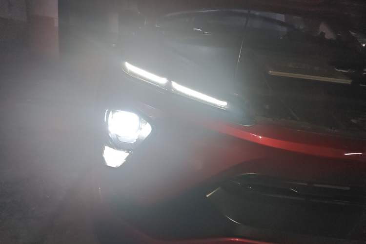Used Nio ES6 2020 420 km Sport Edition Right Front Headlight