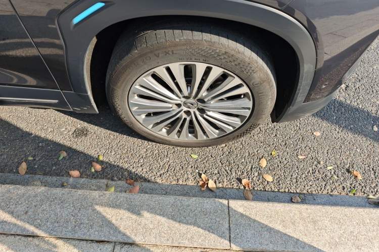 Used Nio ES6 2020 610 km Performance Version Right Front Wheel Hub