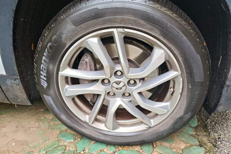 Used Nio ES6 2020 600 km Sport Edition Right Front Wheel Hub