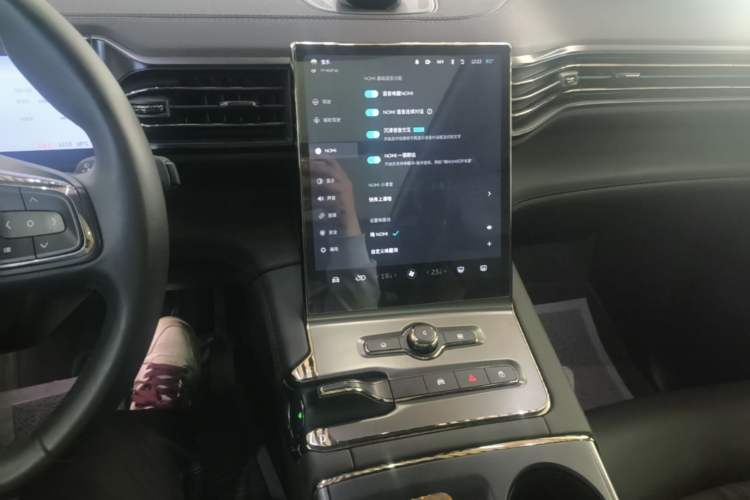 Used Nio ES6 2020 600 km Sport Edition Audio And AC Panel
