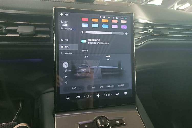 Used Nio ES6 2020 420 km Sport Edition Audio And AC Panel