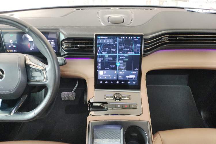 Used Nio ES6 2020 610 km Performance Version Audio And AC Panel