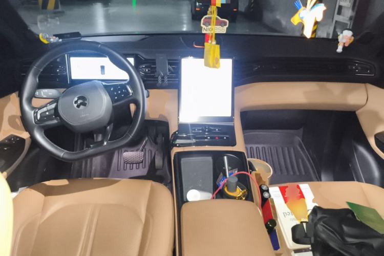 Used Nio ES6 2020 600 km Sport Edition Center Console