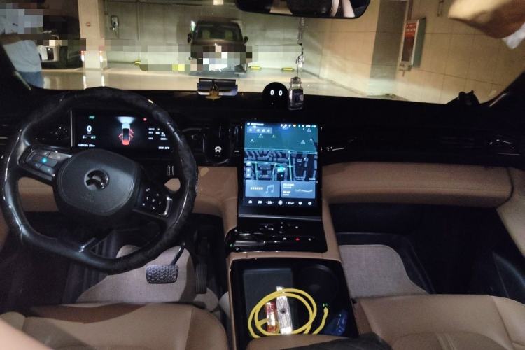 Used Nio ES6 2020 600 km Sport Edition Center Console