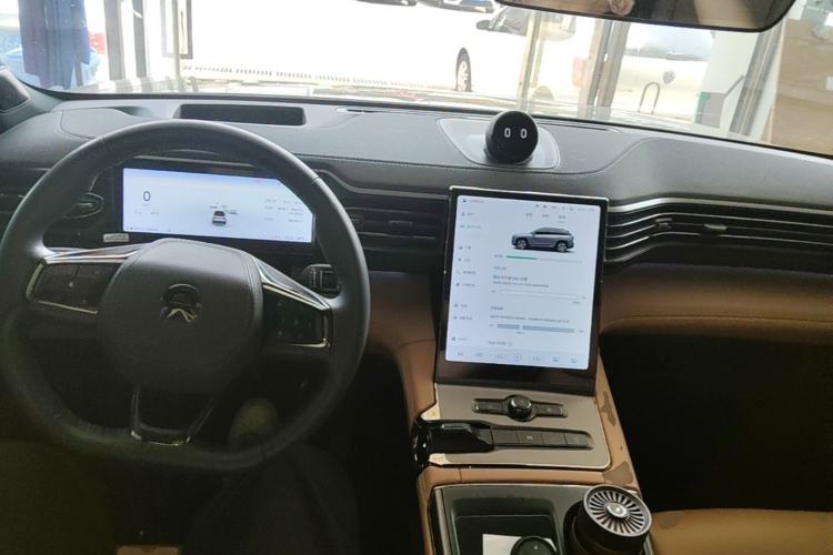 Used Nio ES6 2020 600 km Sport Edition Center Console