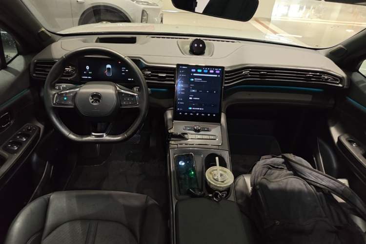 Used Nio ES6 2020 430KM Performance Version Center Console