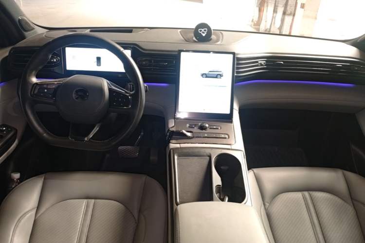 Used Nio ES6 2020 600 km Sport Edition Center Console