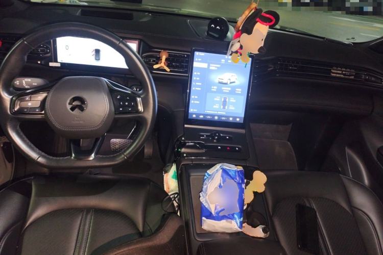 Used Nio ES6 2020 600 km Sport Edition Center Console