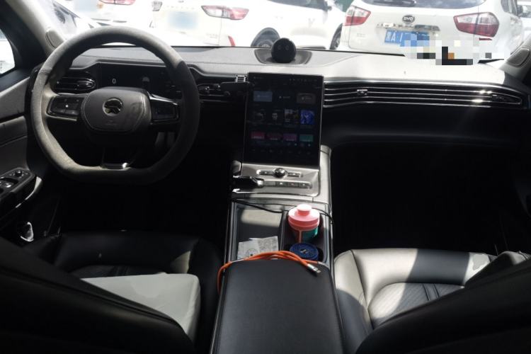 Used Nio ES6 2020 420 km Sport Edition Center Console