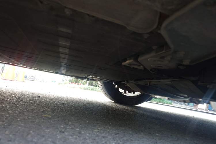 Used Nio ES6 2020 600 km Sport Edition Chassis Front Left