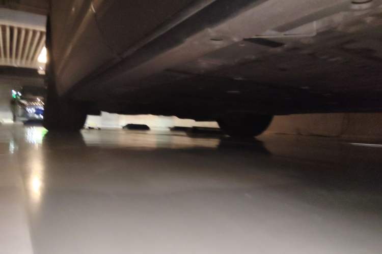 Used Nio ES6 2020 600 km Sport Edition Chassis Rear Left