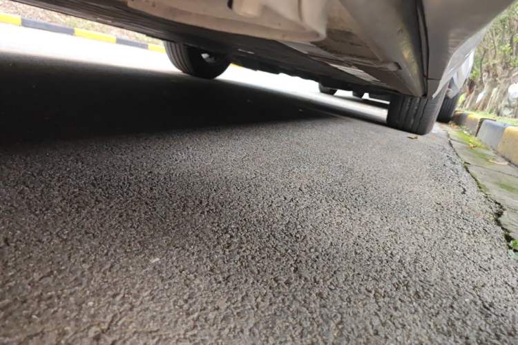 Used Nio ES6 2020 600 km Sport Edition Chassis Rear Right