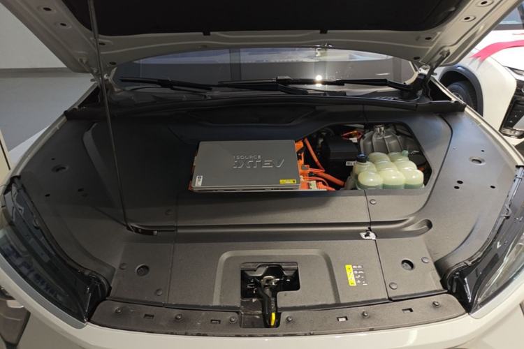 Used Nio ES6 2020 430KM Performance Version Engine Bay