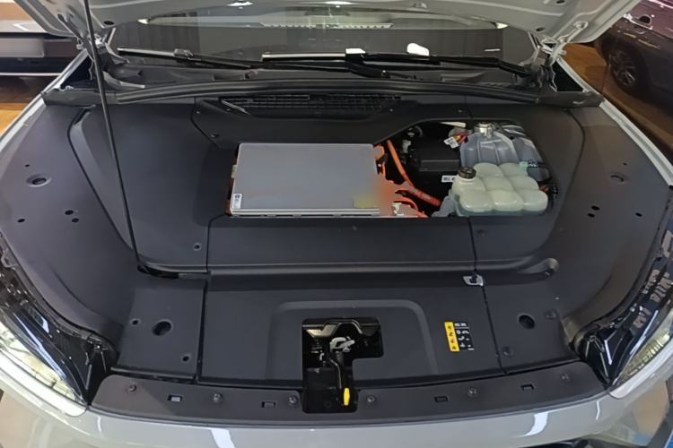 Used Nio ES6 2020 610 km Performance Version Engine Bay