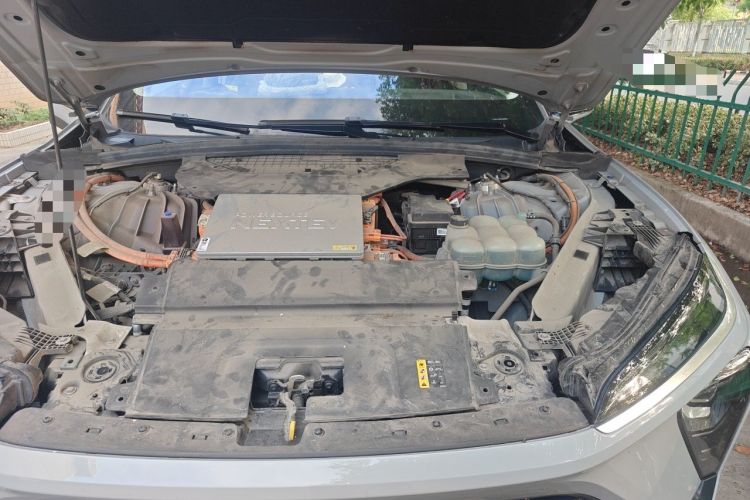 Used Nio ES6 2020 610 km Performance Version Engine Bay Left