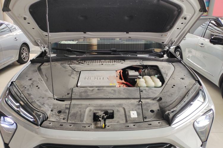Used Nio ES6 2020 610 km Performance Version Engine Bay
