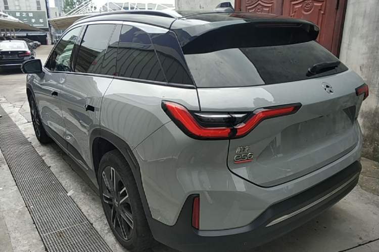 Used Nio ES6 2020 610KM Signature Edition Exterior 2