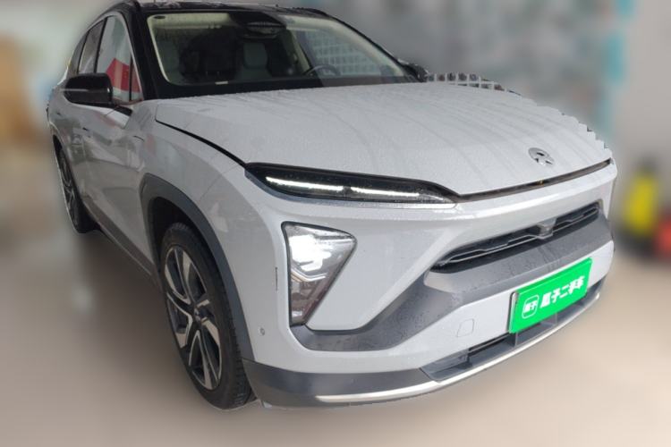 Used Nio ES6 2020 610 km Performance Version Front Right 45 Deg