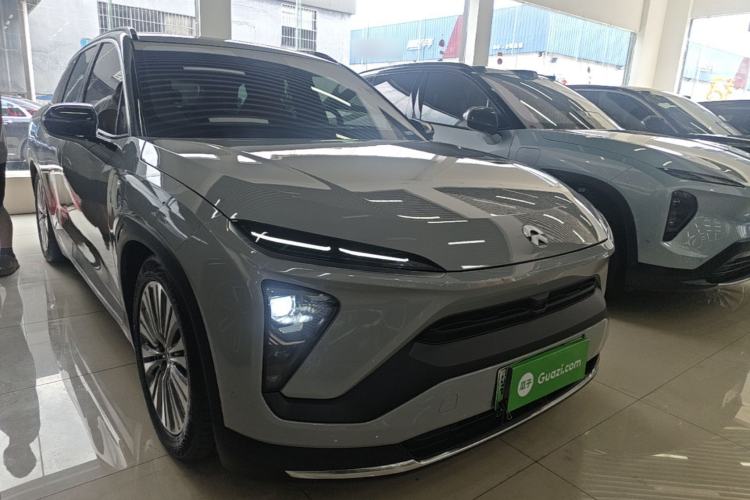 Used Nio ES6 2020 465 km Signature Edition Front Right 45 Deg