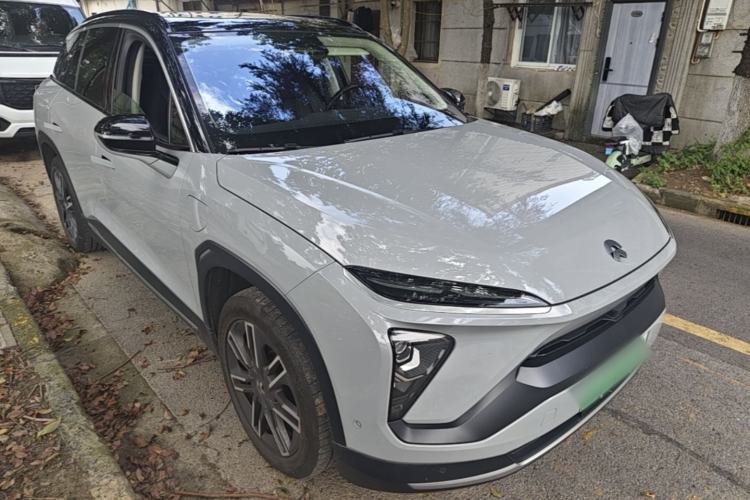 Used Nio ES6 2020 430KM Performance Version Front Right 45 Deg
