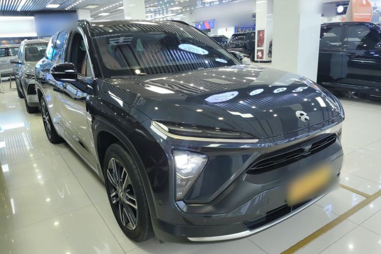 Used Nio ES6 2020 610 km Performance Version Front Right 45 Deg
