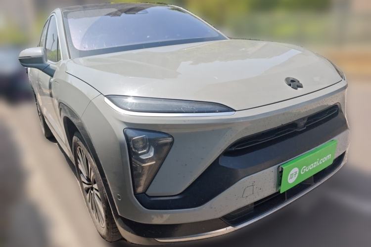 Used Nio ES6 2020 610 km Performance Version Front Right 45 Deg