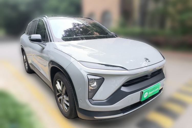 Used Nio ES6 2020 420 km Sport Edition Front Right 45 Deg