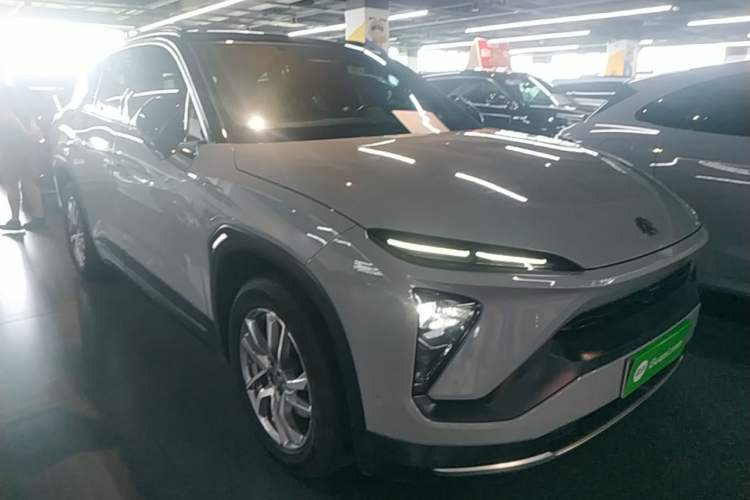Used Nio ES6 2020 455KM Sport Edition Front Right 45 Deg